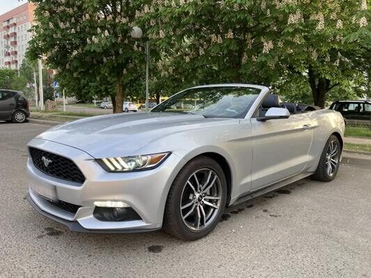 Аренда Ford Mustang Cabrio