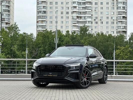 Аренда Audi Q8
