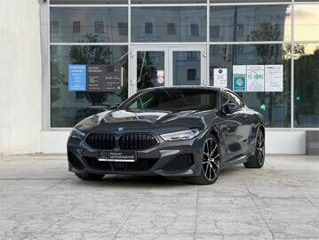 Фото BMW 8er